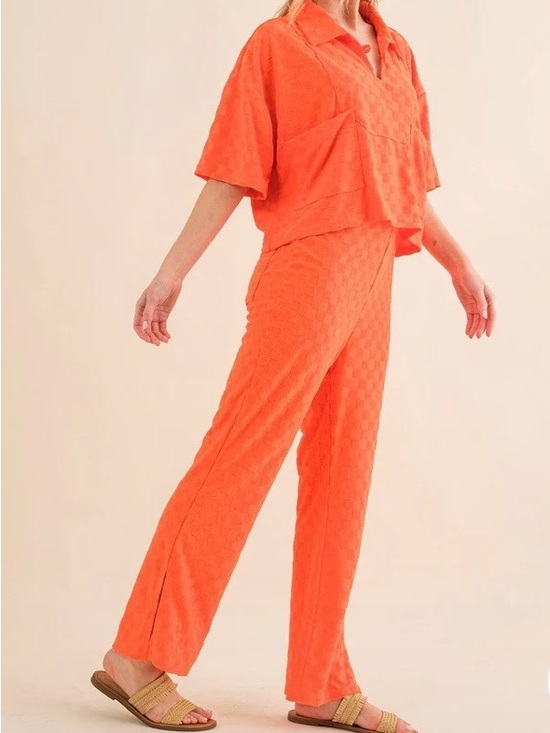 Pants - 0256.  🩷Orange Two-Piece Textured Pants Set